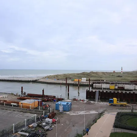 In Near The Beach, Cleaning Included Nieuwpoort