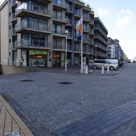 In Near The Beach, Cleaning Included * Nieuwpoort